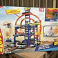 HOT WHEELS PISTA DE JUGUETE MEGA GARAGE - Miniatura 1