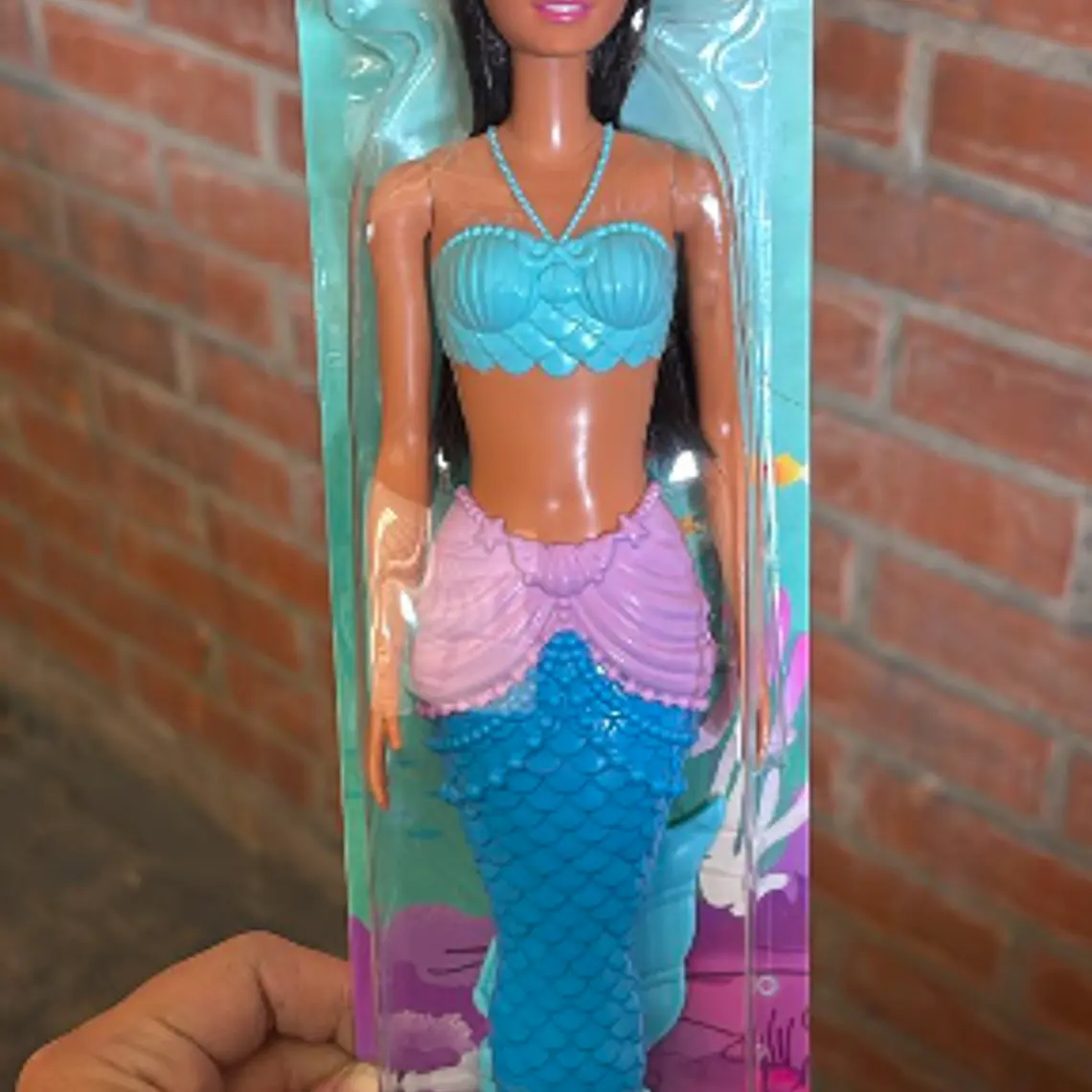 BARBIE MUÑECA SIRENA SORPRESA - CELESTE 1
