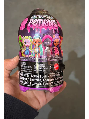 MONSTER HIGH MUÑECA MINI BOLA DE CRISTAL SORPRESA