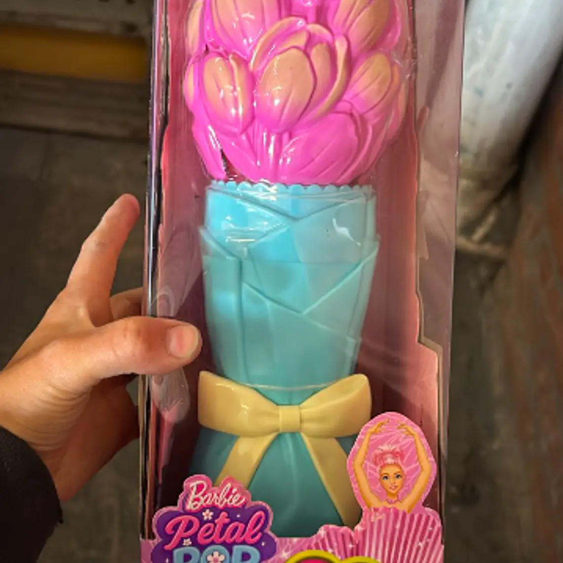 BARBIE MUÑECA REVEAL DE FLORES SORPRESA - CELESTE 1