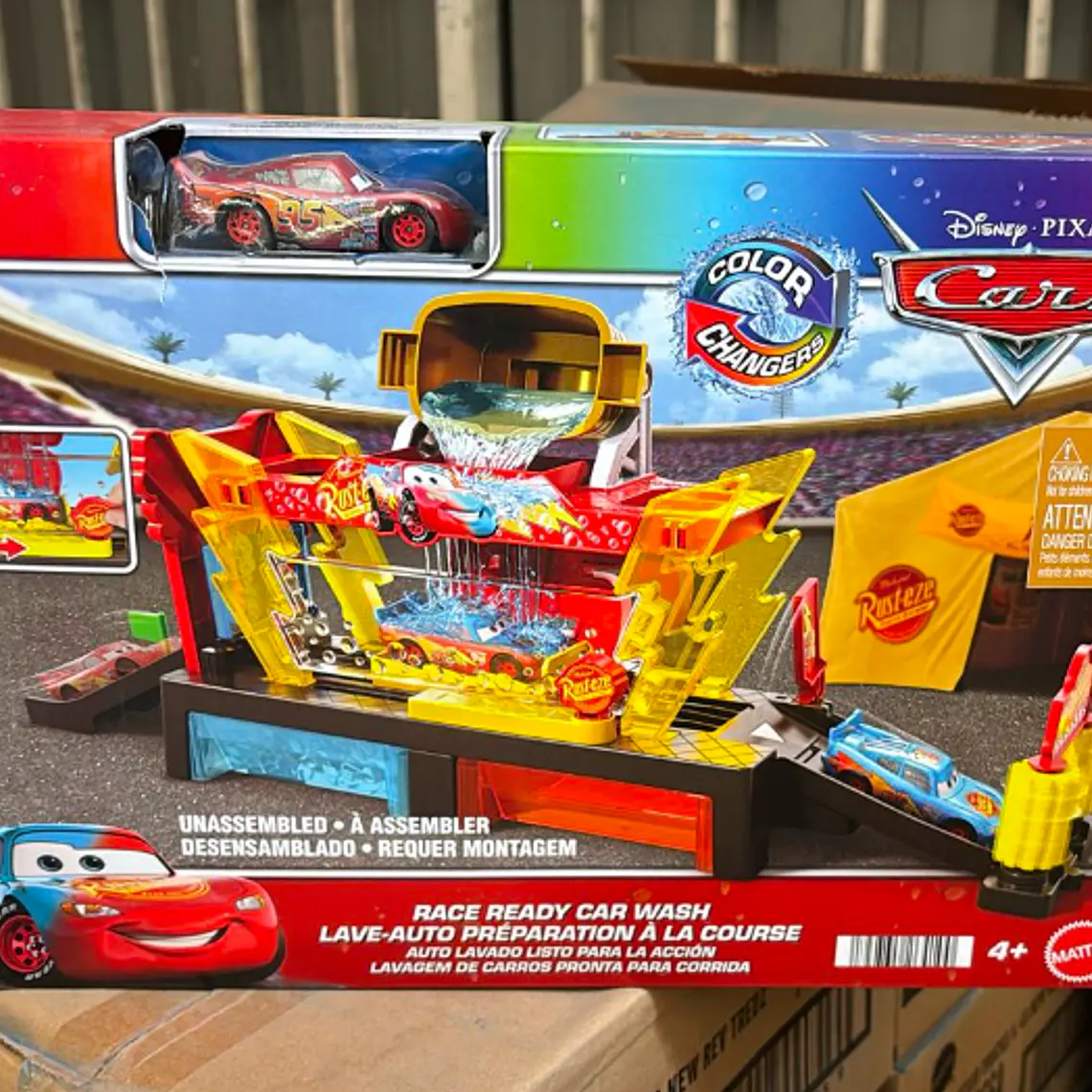 CARS COLOR CHANGERS PISTA AUTOLAVADO RAYO MCQUEEN 1
