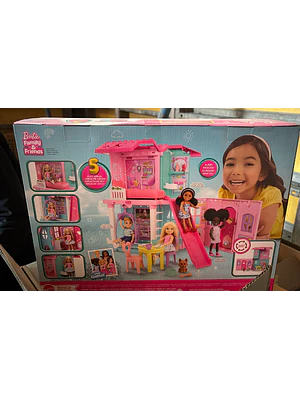 BARBIE CASA DE MUÑECAS CASA TRANSFORMABLE DE CHELSEA