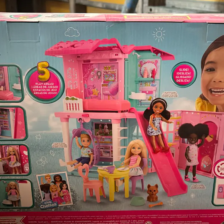 BARBIE CASA DE MUÑECAS CASA TRANSFORMABLE DE CHELSEA 1