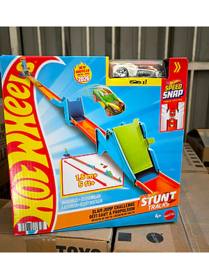 HOT WHEELS PISTA DE JUGUETE PISTAS DE ACROBACIAS SORPRESA - SALTO