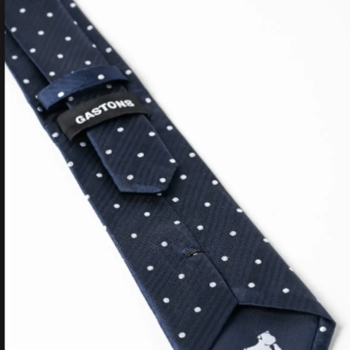 CORBATA SEDA MODELO SCOOBY PUNTOS PLATEADOS 3