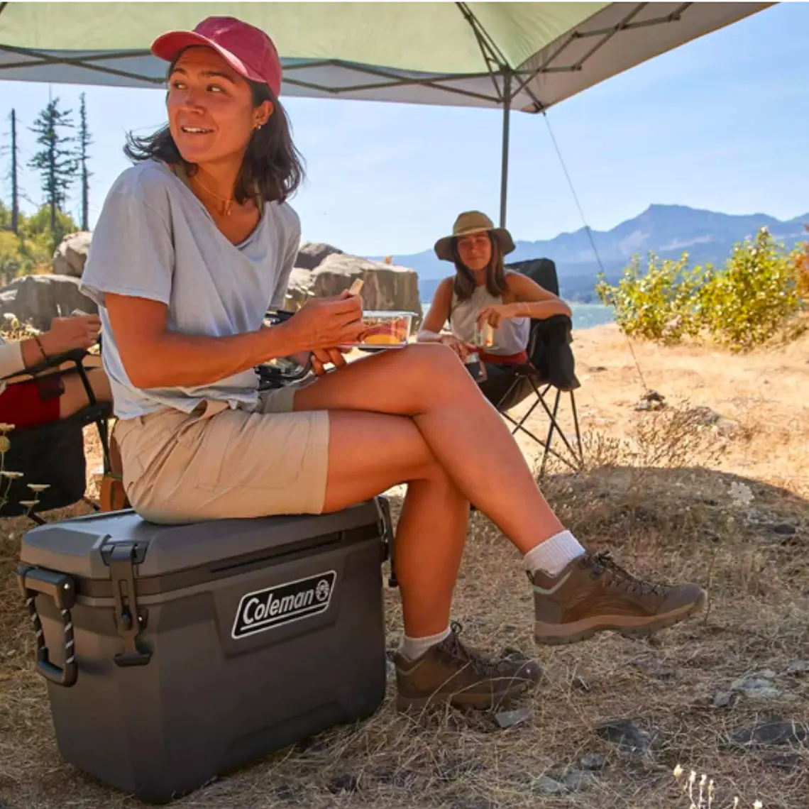 COOLER COLEMAN CONVOY 55QT/52LTS NEGRO 9