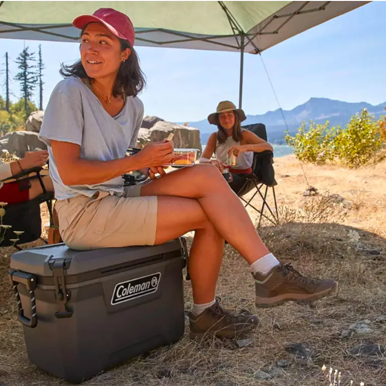 COOLER COLEMAN CONVOY 55QT/52LTS NEGRO 9