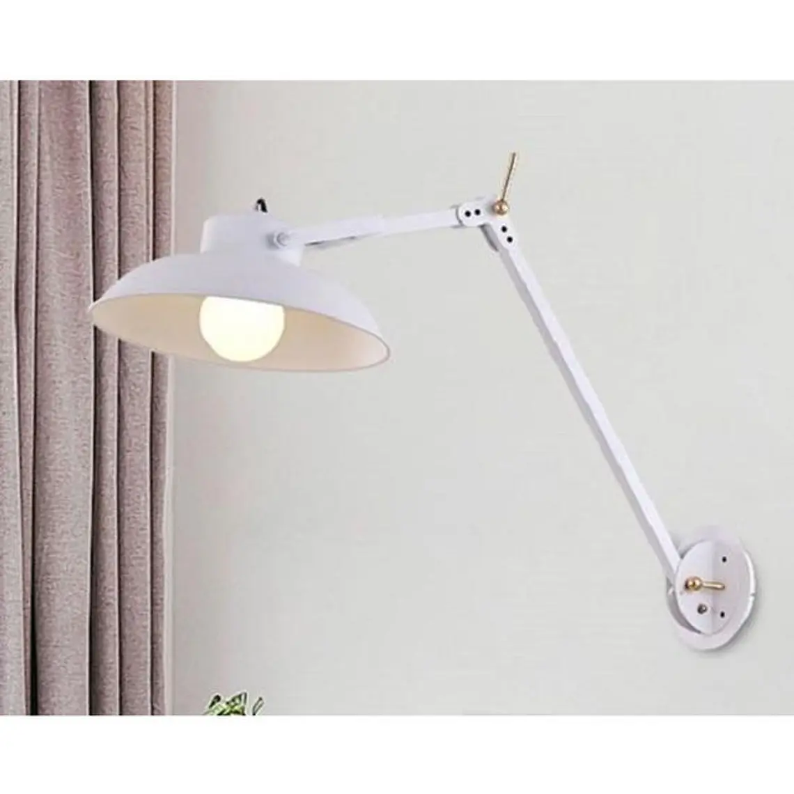 APLIQUE ALEXANDER BLANCO 34 CM 2