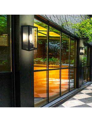 APLIQUE EXTERIOR VARINA GLASS NEGRO