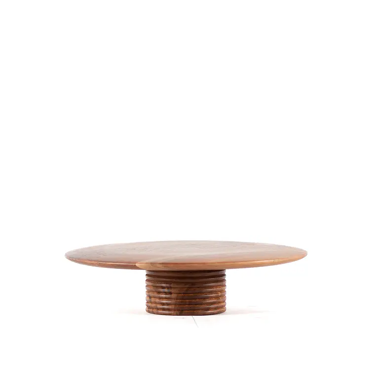 PORTA TORTA CON BASE DE MADERA NATURAL - ESTILO RÚSTICO Y FUNCIONAL (30.5D X 7.5H CM)  1