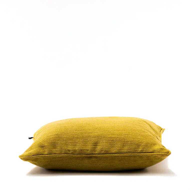 COJIN - LINO AMARILLO VIVO MISMA TELA (50 X 50 CM) 3