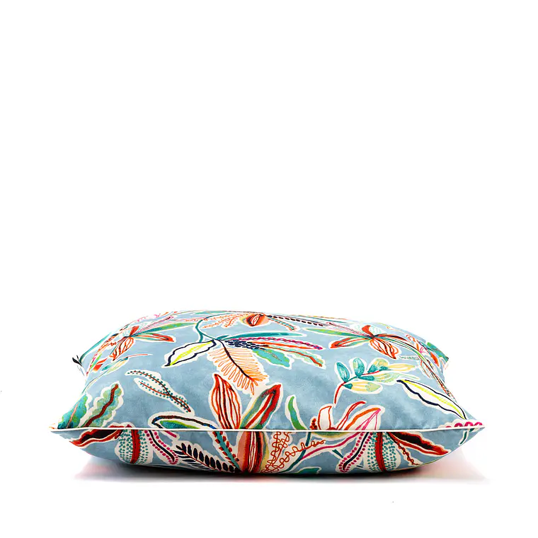 COJIN - OUTDOOR FLORES FONDO CELESTE VIVO CREMA (60 X 60 CM) 2