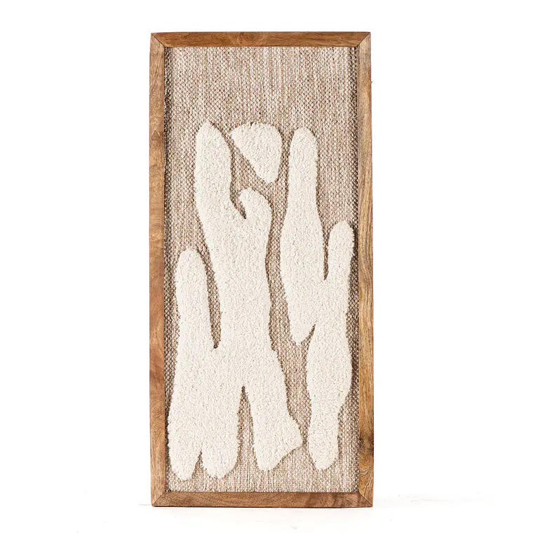 CUADRO FIGURAS NATURALES ARENA Y BORDADO  - ESTILO ARTESANAL Y ELEGANTE (80L X 38H X 1.5P CM) 1
