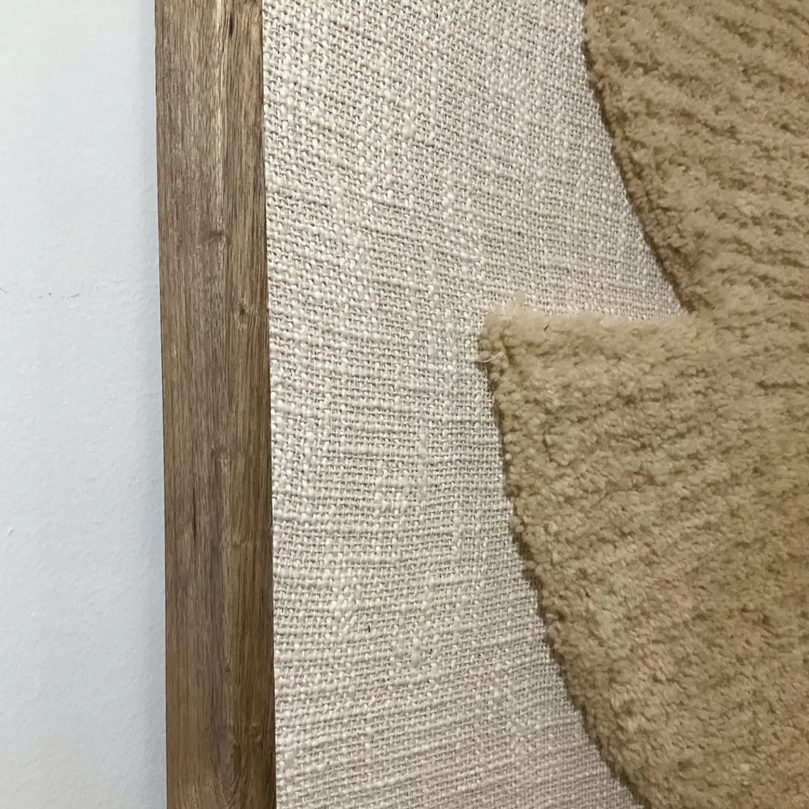 CUADRO ARTE DE PARED PELUDO (109H X 81A X 4P CM) 2