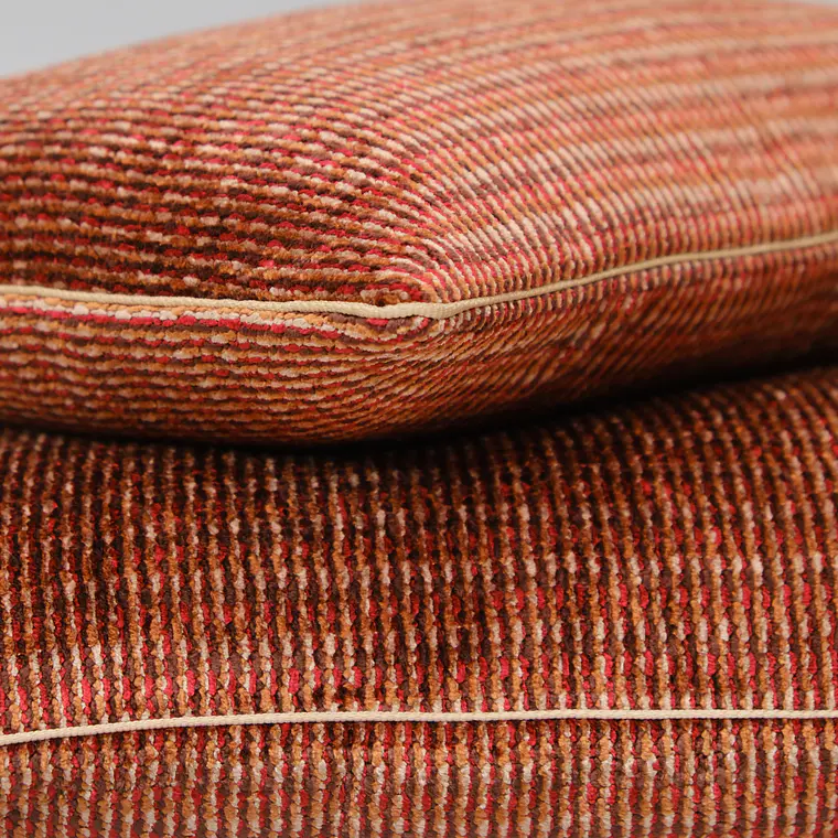 COJIN - TRAMA CAFÉ BURDEO CON VIVO BEIGE (50 X 50 CM) 3
