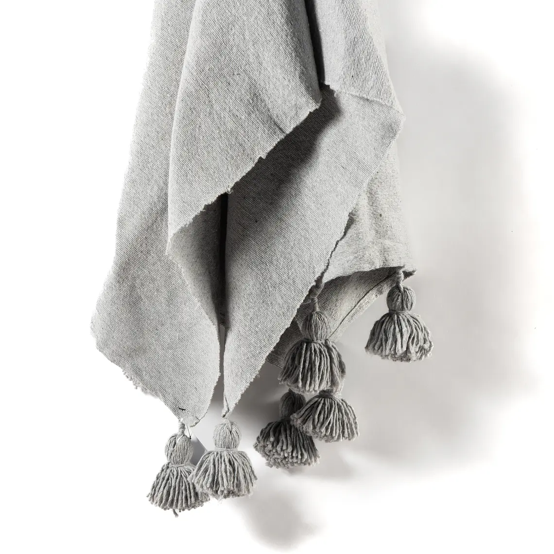 CHAL - PIECERA POMPONES GRIS M (140 X 180 CM) 2