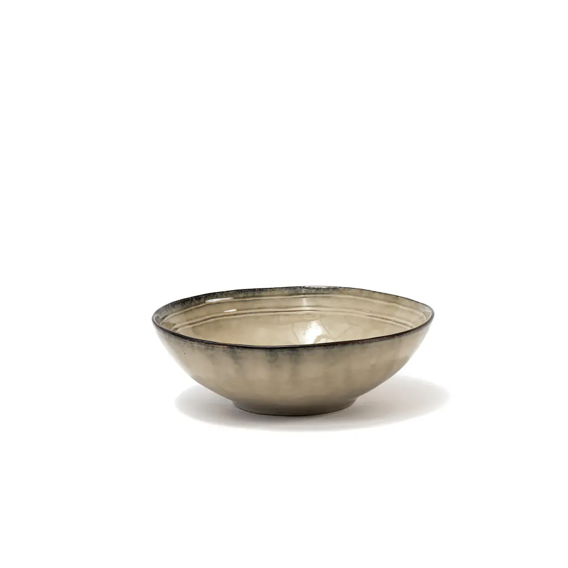 FUENTE GRES CON LINEAS ARRIBA CAFÉ (20D X 6.5H CM) 1