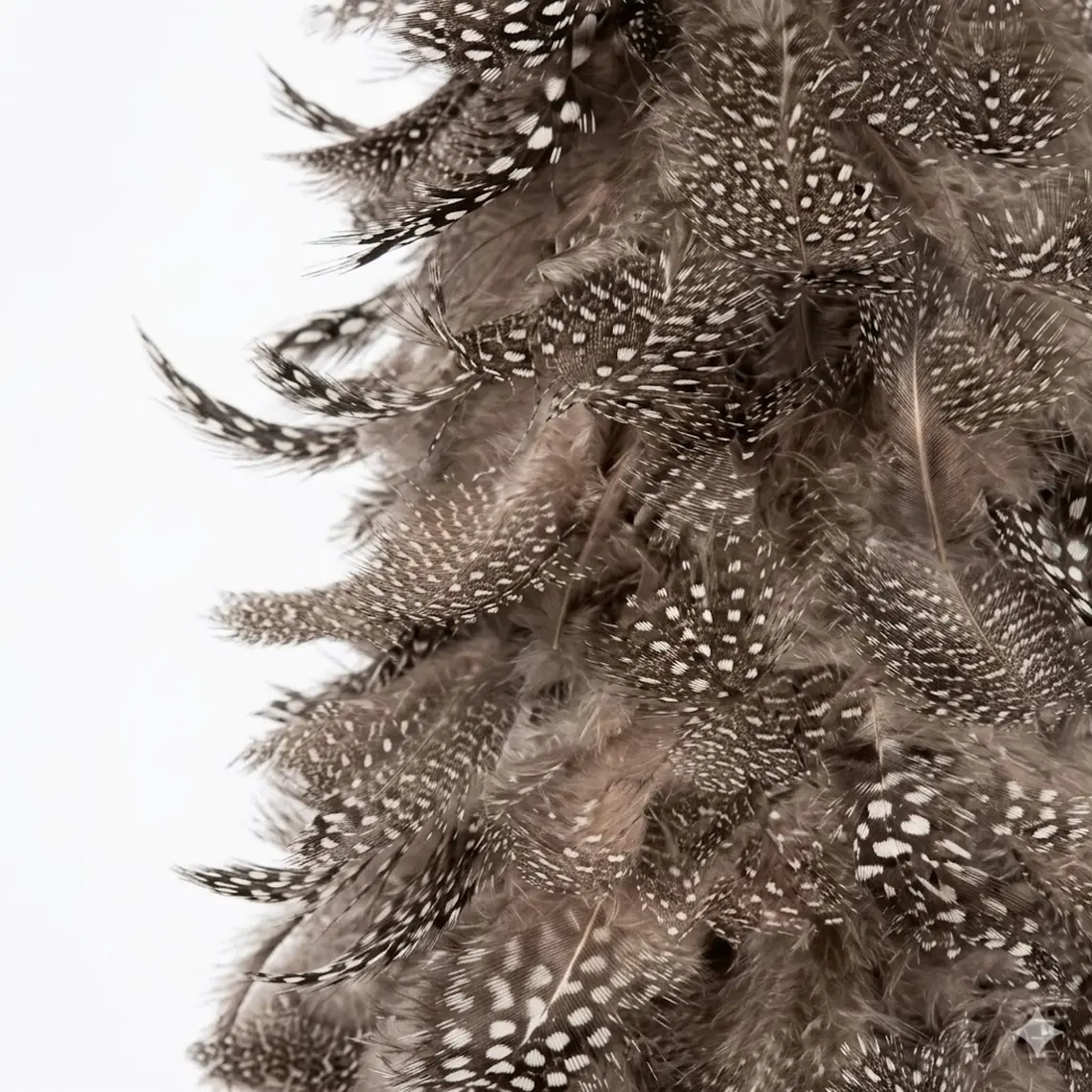 ÁRBOL NAVIDEÑO PLUMAS NEGRAS Y PUNTOS BLANCOS L (14.5D X 60H CM) 2