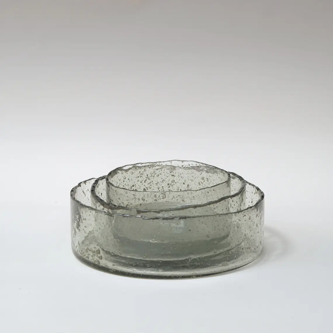 VIDRIO - FUENTE REDONDA CON BORDE IRREGULAR S (15D x 8H CM) 2