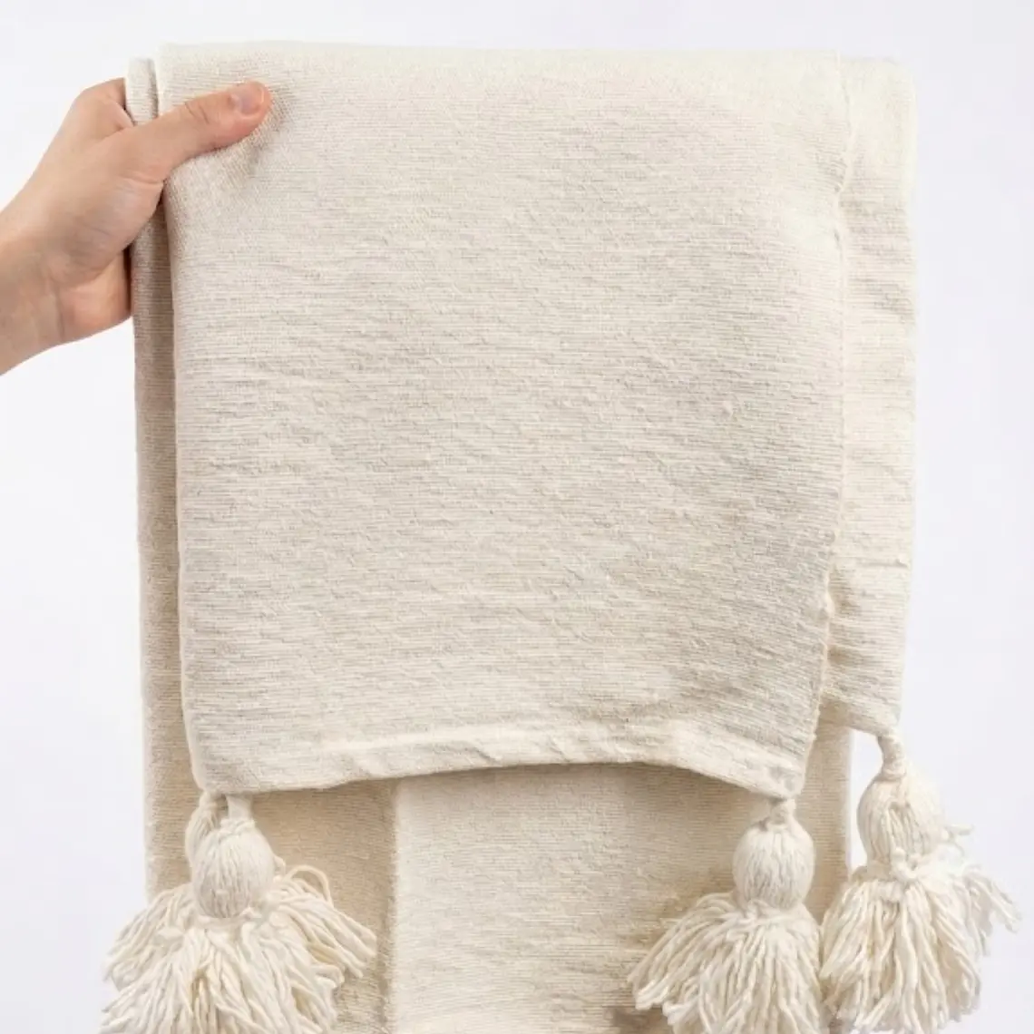 MANTA POMPÓN TELAR OFF WHITE M (140 X 180 CM) 2