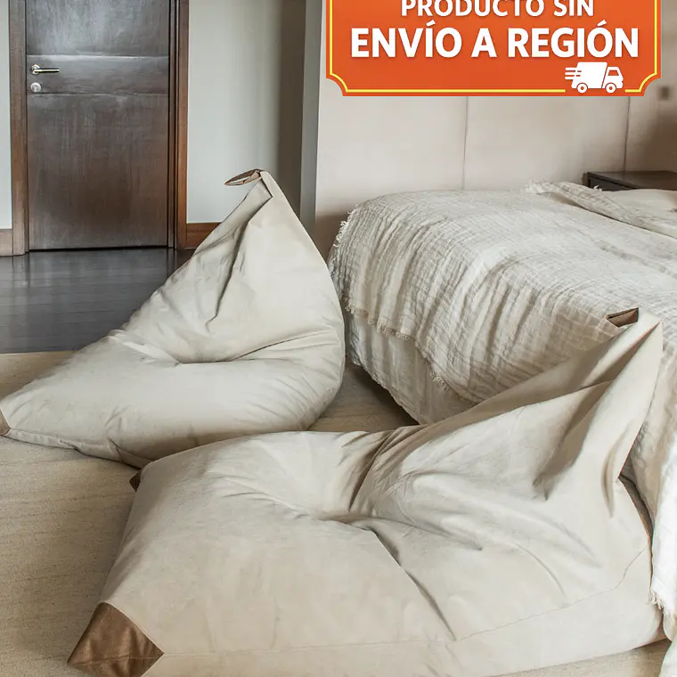 PUFF TRIANGULAR VELVET BEIGE 90×130 PUF 1