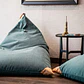 PUFF TRIANGULAR DE INTERIOR PUF - VERDE BOTELLA (100 × 150CM) - Miniatura 3
