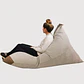 PUFF TRIANGULAR VELVET BEIGE 90×130 PUF - Miniatura 5