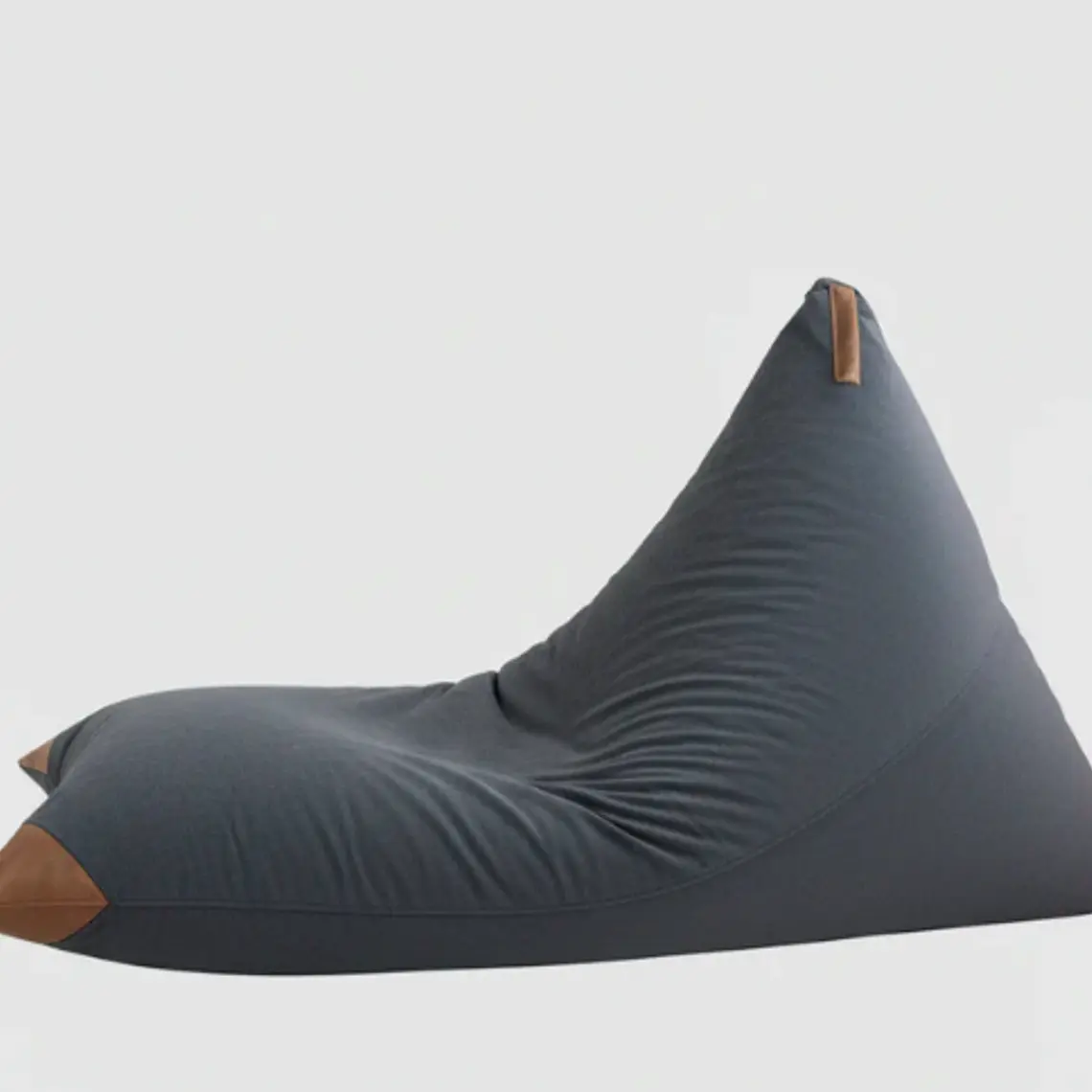 PUFF TRIANGULAR DE INTERIOR PUF - GRIS CLARO  (100 × 150CM) 6