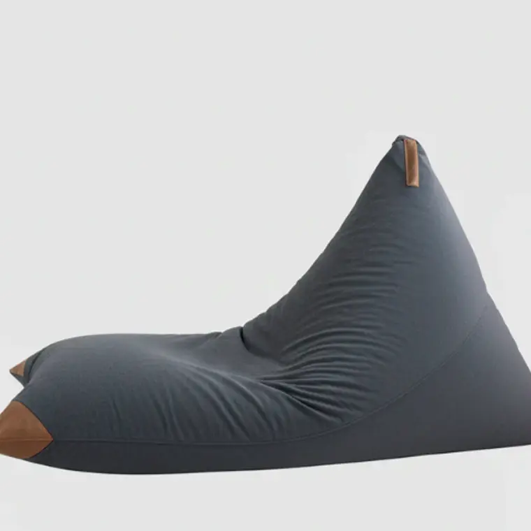 PUFF TRIANGULAR DE INTERIOR PUF - GRIS CLARO  (100 × 150CM) 6