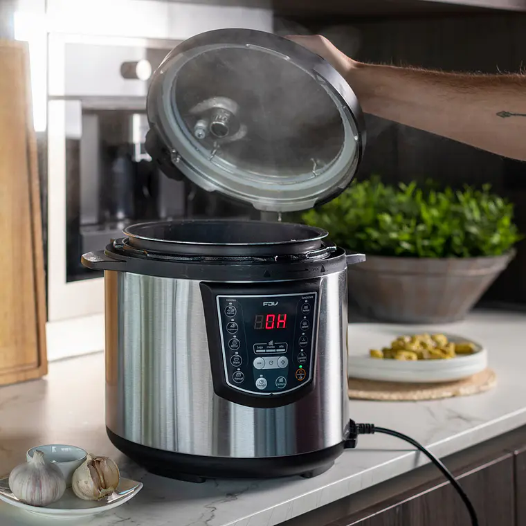 MULTICOOKER FDV COSMO (6 LTS) 13