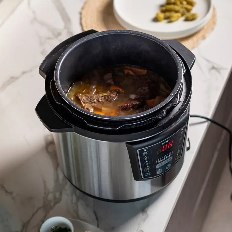 MULTICOOKER FDV COSMO (6 LTS) 14