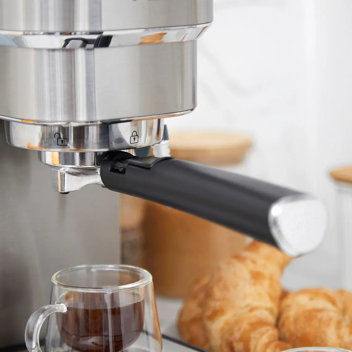 CAFETERA ESPRESSO DELICATO 1.1L FDV (300 x 135 x 335 mm) 13
