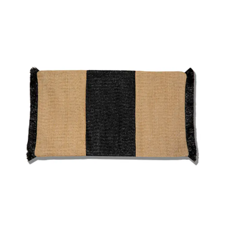 FUNDA DE COJIN DE RAFIA BEIGE/NEGRO RECTANGULO CON FLECOS (30 X 50 CM) 1