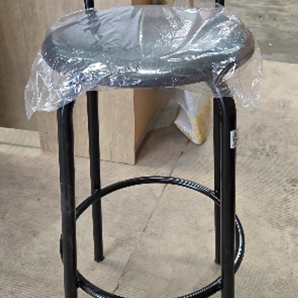 TABURETE BITRUS NEGRO (38 X 40 X 93 CM) 3