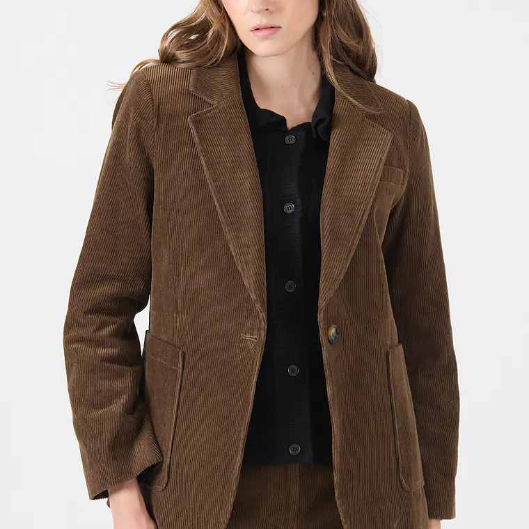 CHAQUETA CASUAL DE CUELLO SASTRE DE COTELE VERDE MUSGO (TALLA M y L)  3