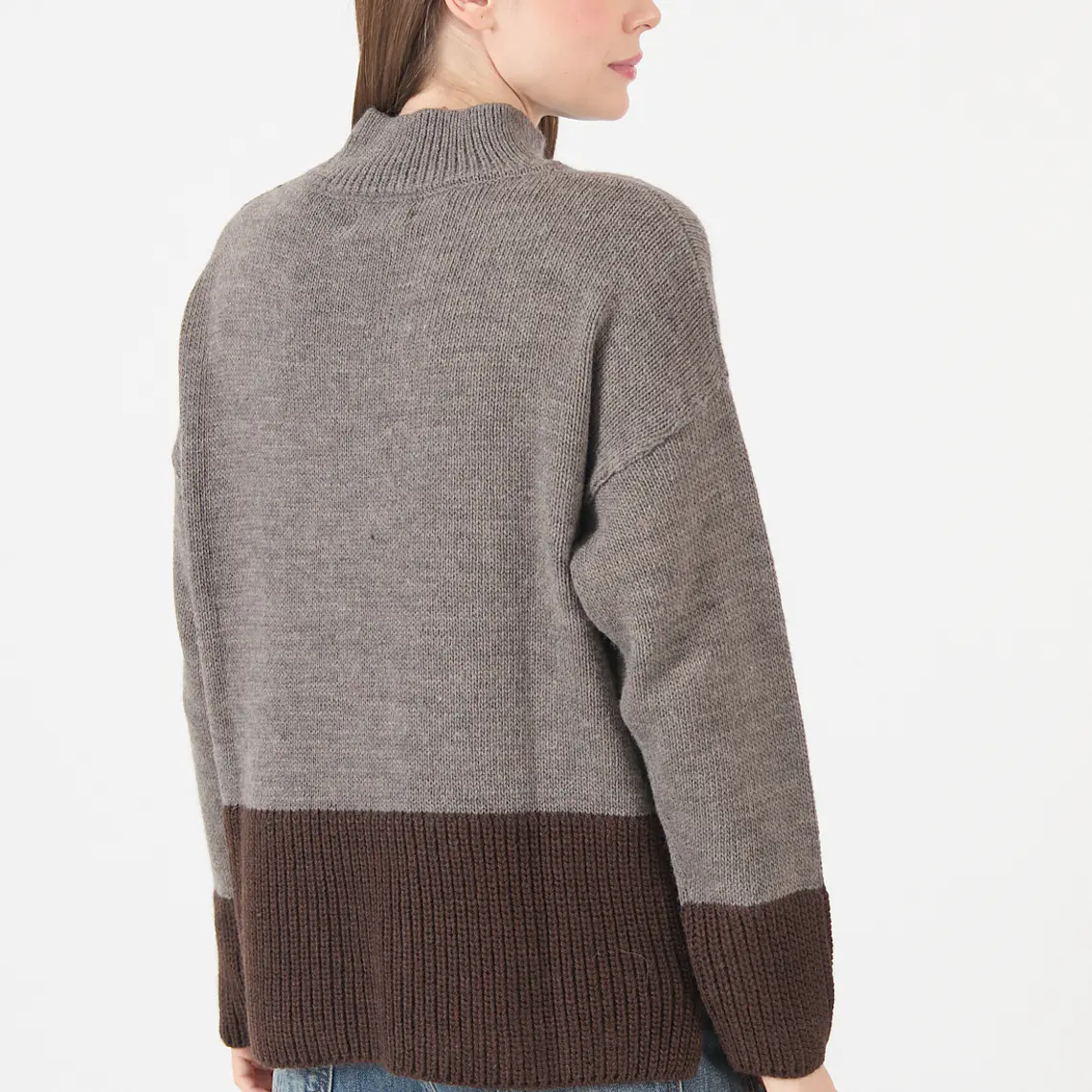 SWEATER CUELLO ALTO CON ALPACA COLOR BLOCK GRIS (TALLA S a XL) 2