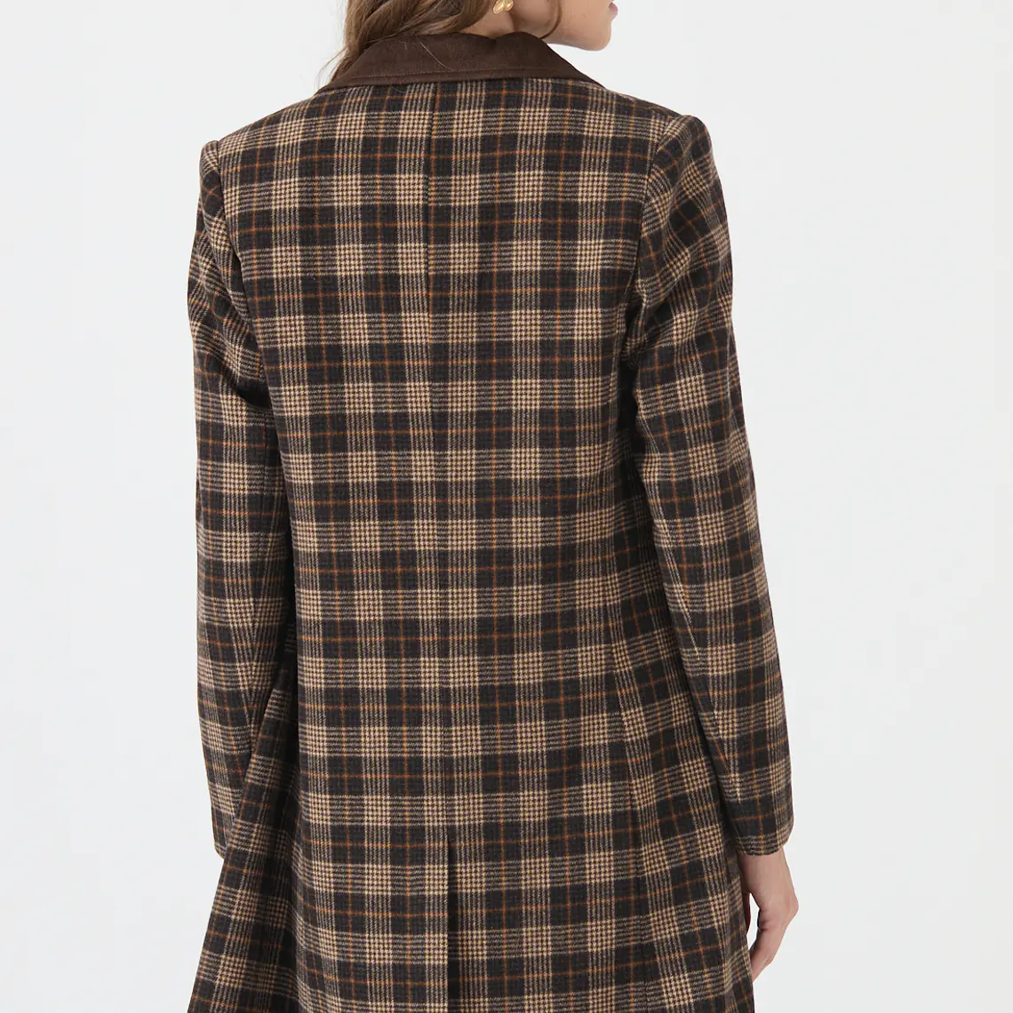 ABRIGO CUELLO SASTRE CON LANA CUADRILLE CAFÉ (TALLA M y L) 5