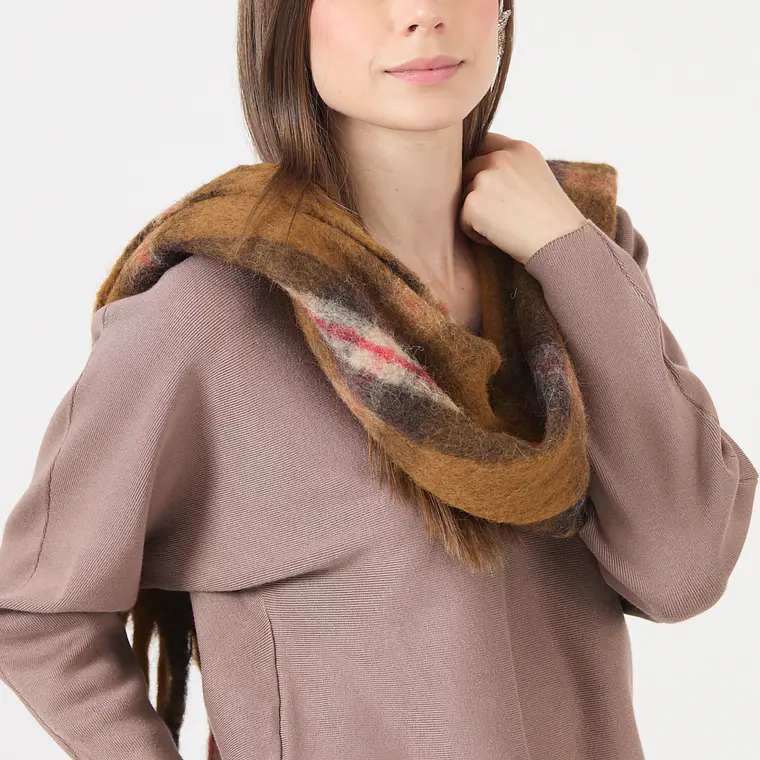 TEJIDO CAFÉ CUELLO V (TALLA M) 2
