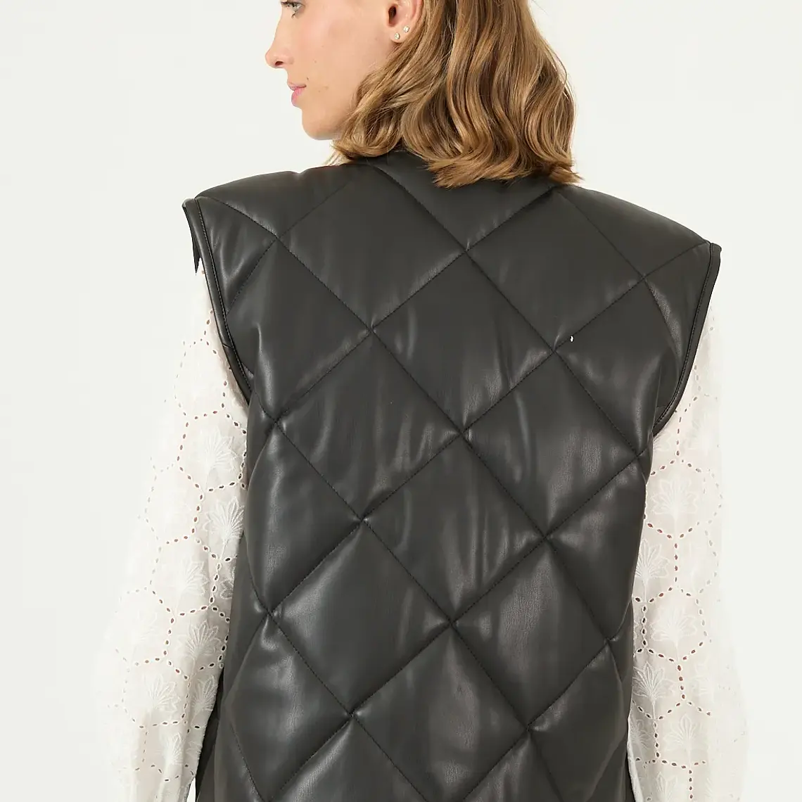 CHAQUETA SIN MANGAS NEGRA(TALLA M y L) 5