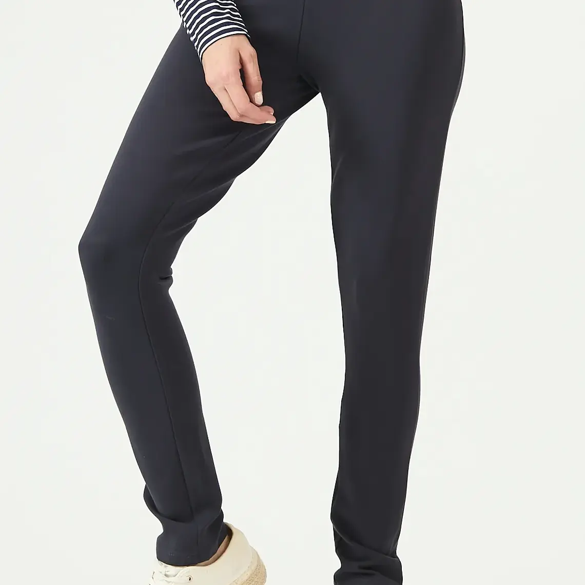 LEGGINS TIRO MEDIO AZUL MARINO (TALLA M y L) 3