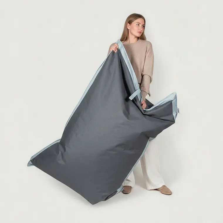 PUFF RECTANGULAR EXTERIOR IMPERMEABLE - GRIS OSCURO / GRIS CLARO (TALLA L) 1