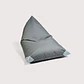 PUFF TRIANGULAR TERRAZA Y EXTERIOR - GRIS OSCURO / GRIS CLARO  - Miniatura 3