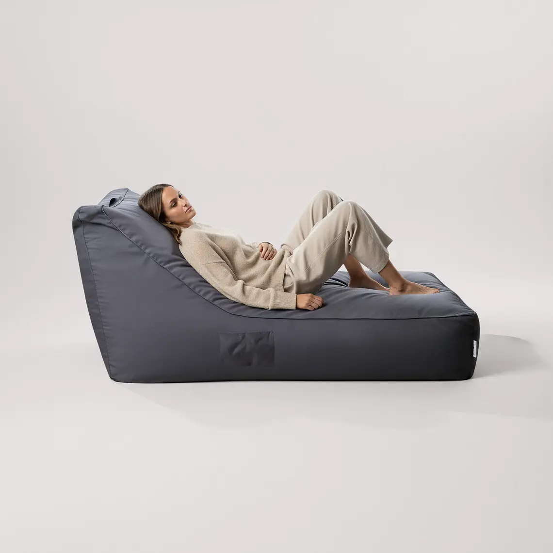 TUMBONA REPOSERA DE EXTERIOR PUF | GRIS OSCURO 4