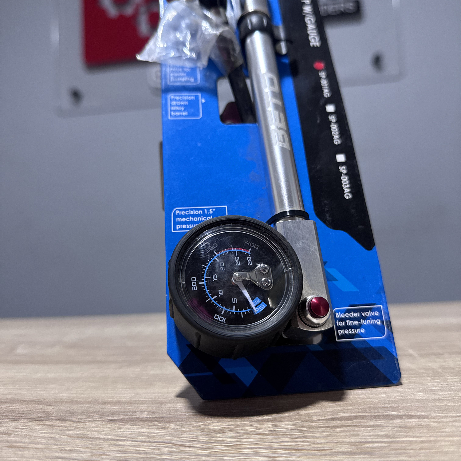 BOMBÍN BETO DE ALTA PRESIÓN - Para Shock y Horquilla 3