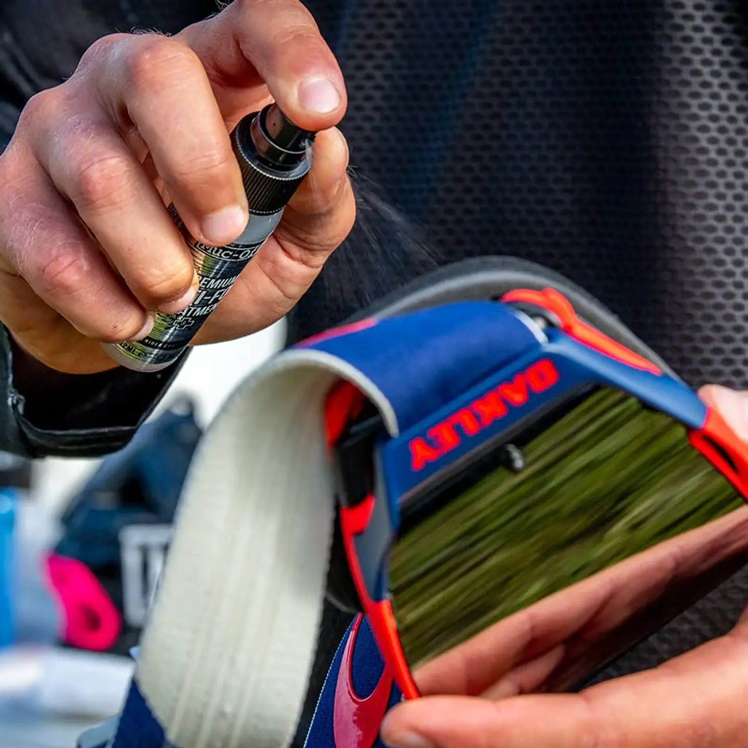 SPRAY ANTI EMPAÑANTE MUC-OFF - 35 ml 3