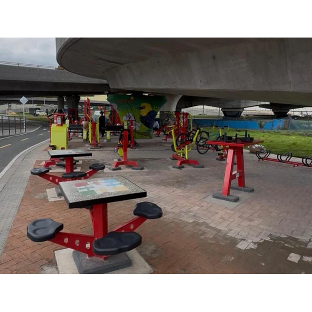 Gimnasio Puente 127 con Av. Boyacá