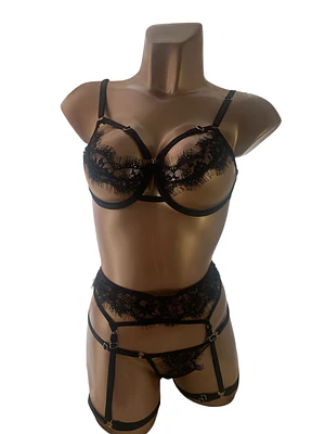 Conjunto Lencería - Ligueros Venecia