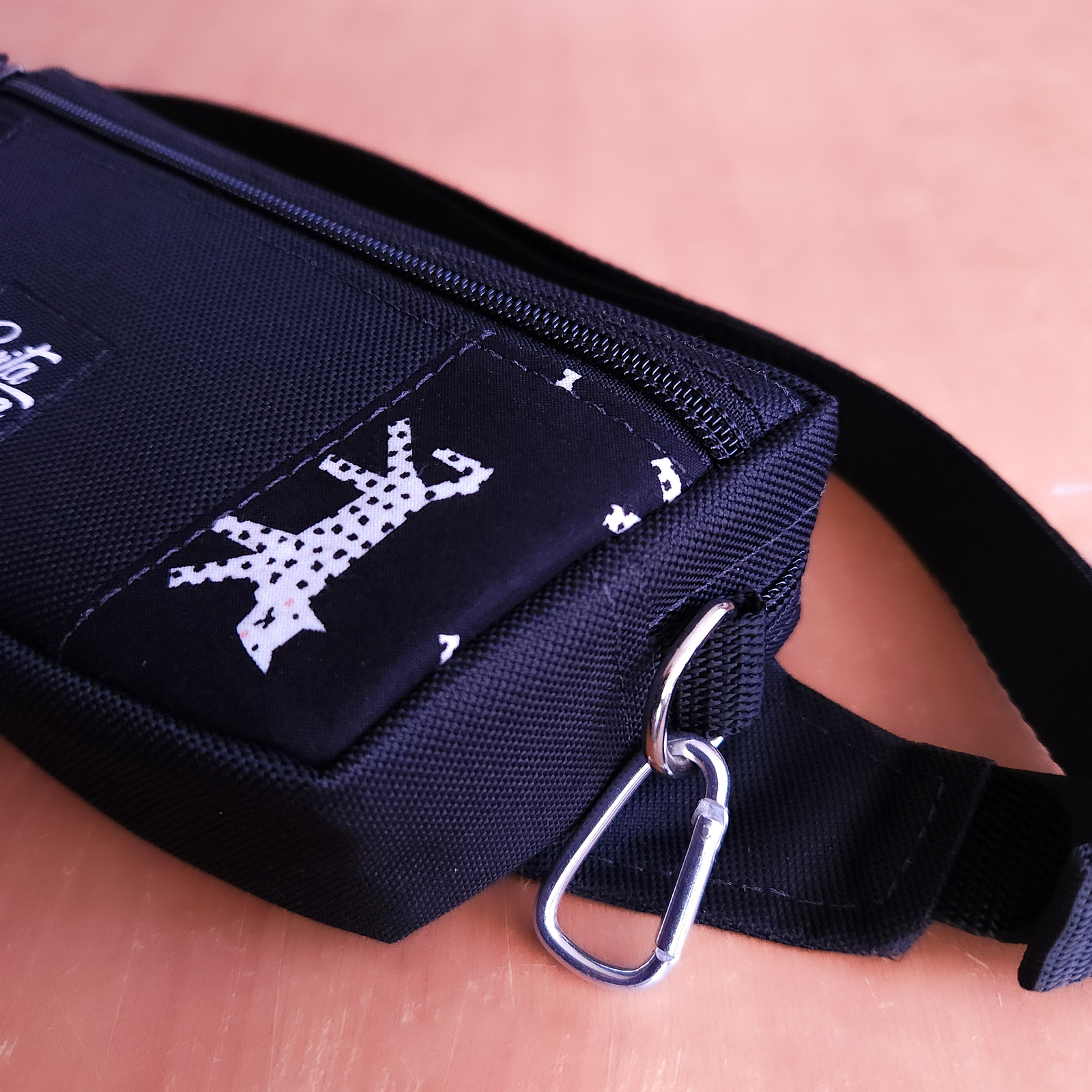 Banano Luna White Cat