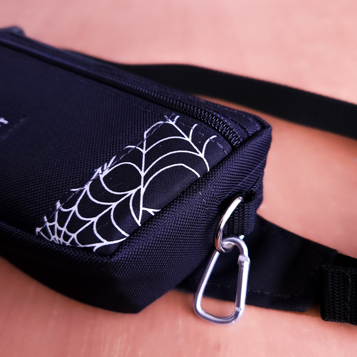 Banano Luna Telarañas  2