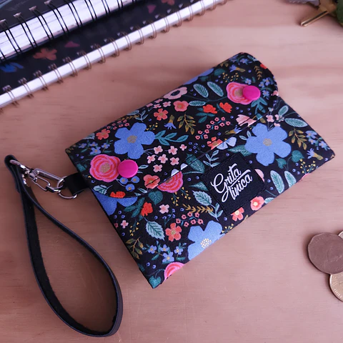 Billetera M Flores gold